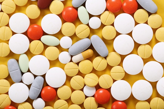 assortment-colorful-pills_144627-33879